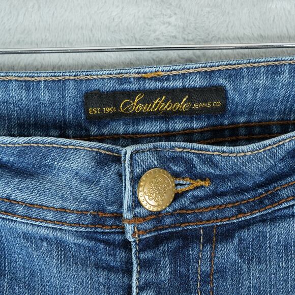 Southpole Shorts Womens Juniors 13 (33x12) Blue Stretch Denim Bermuda Y2K - Picture 3 of 9